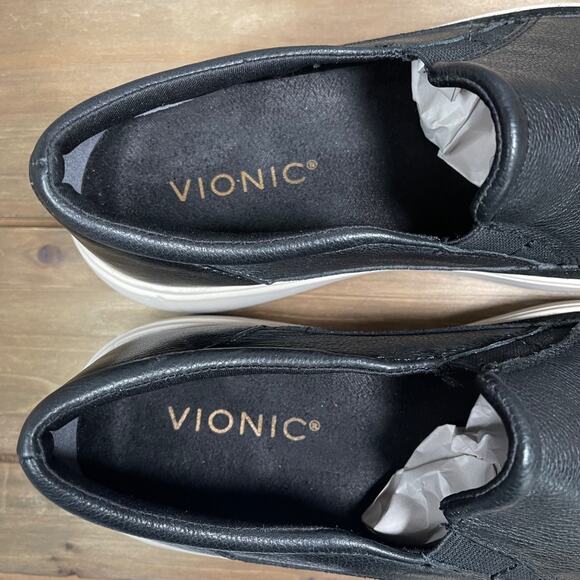 Vionic Women's Kearny Sneaker Size 7 Wide Black Leather Slip On Flat - Picture 11 of 15